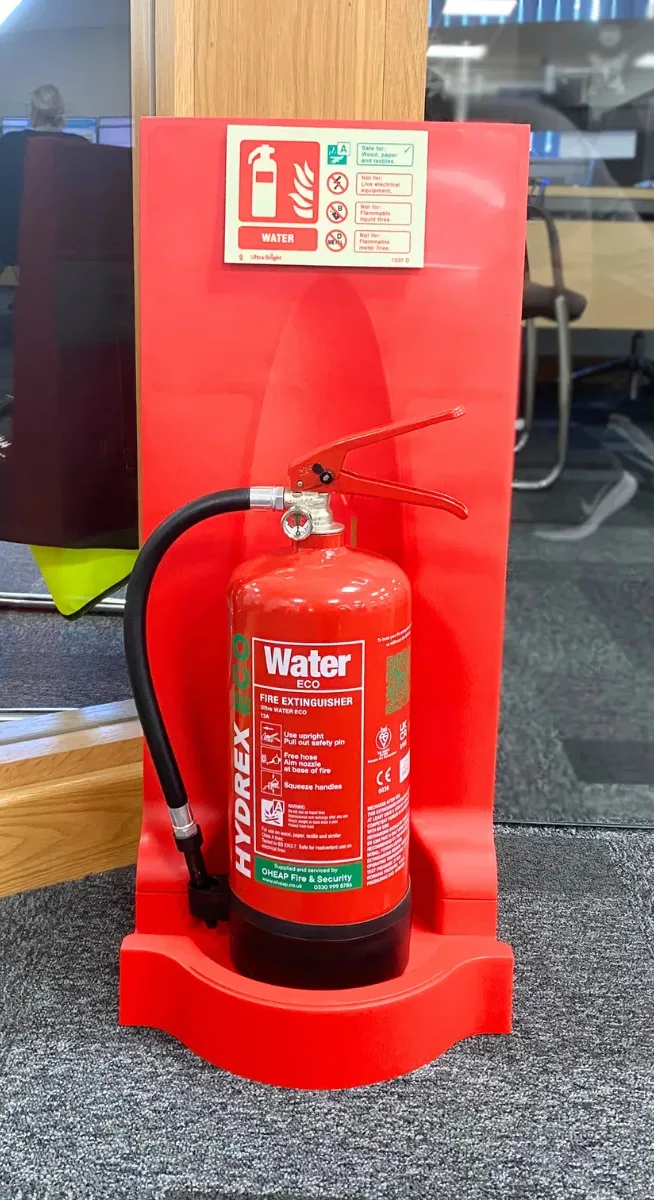 ECO-Friendly PFAS-free fire extinguisher